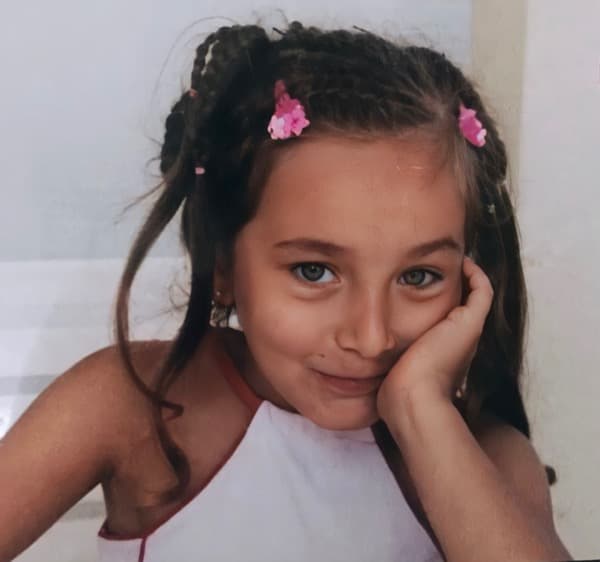 Nikol Zyzen in college